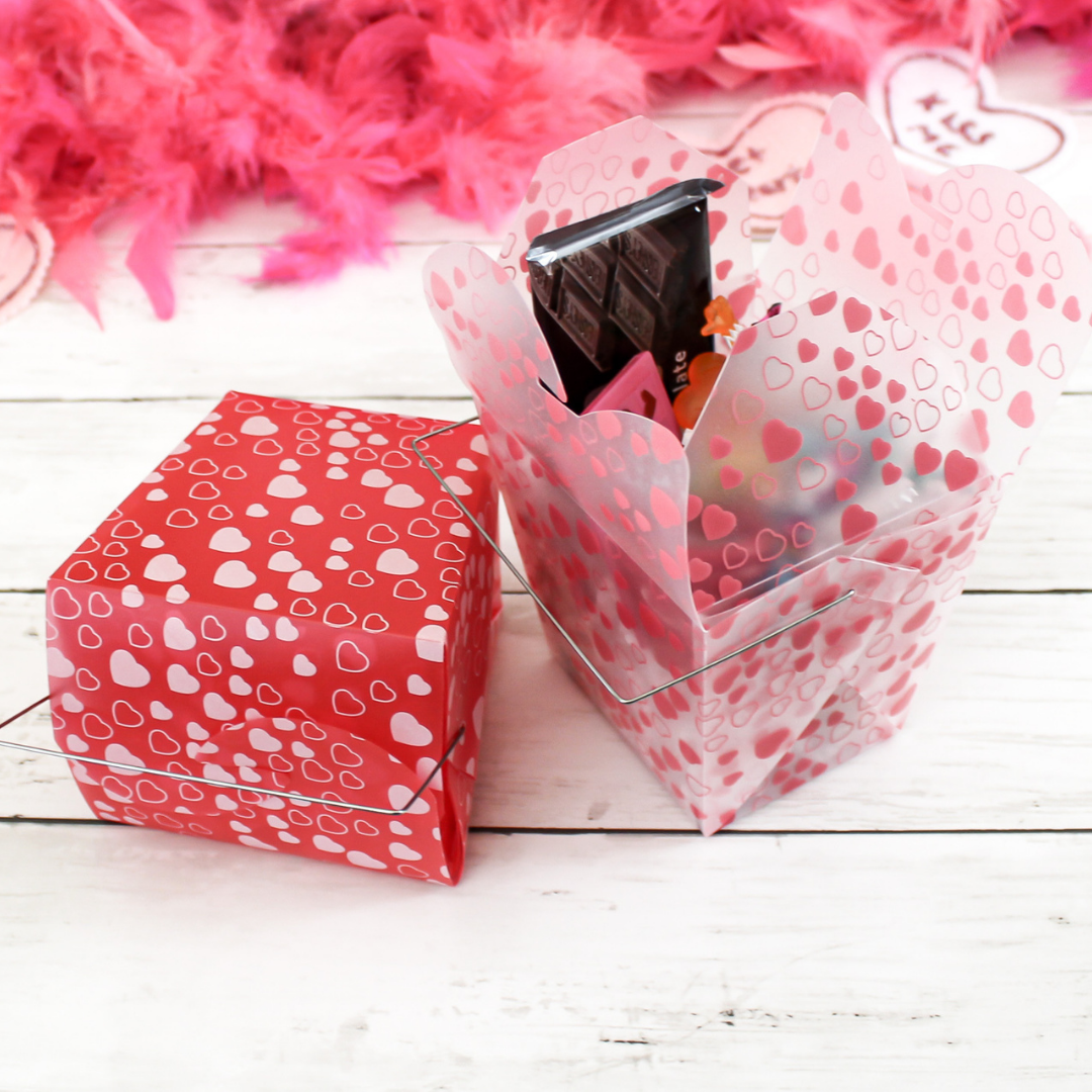 Cupid's Carryout containers (set of 10)
